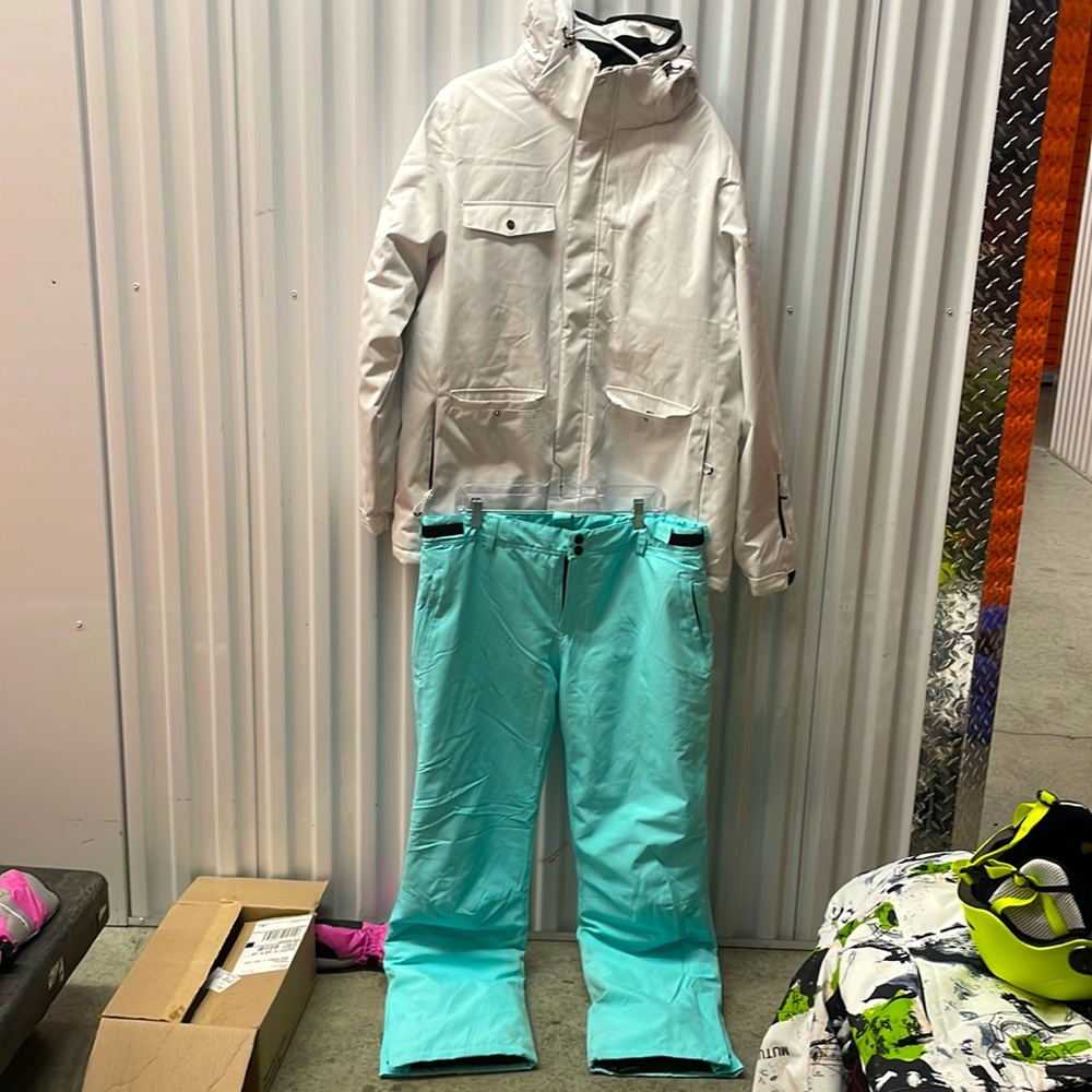 Skiing, snowboarding suit